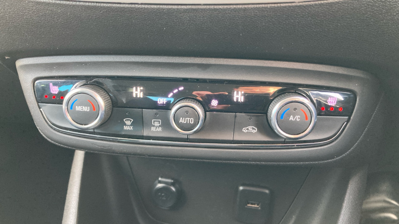 Vauxhall Crossland 1.2 Turbo Griffin 5dr Petrol Hatchback